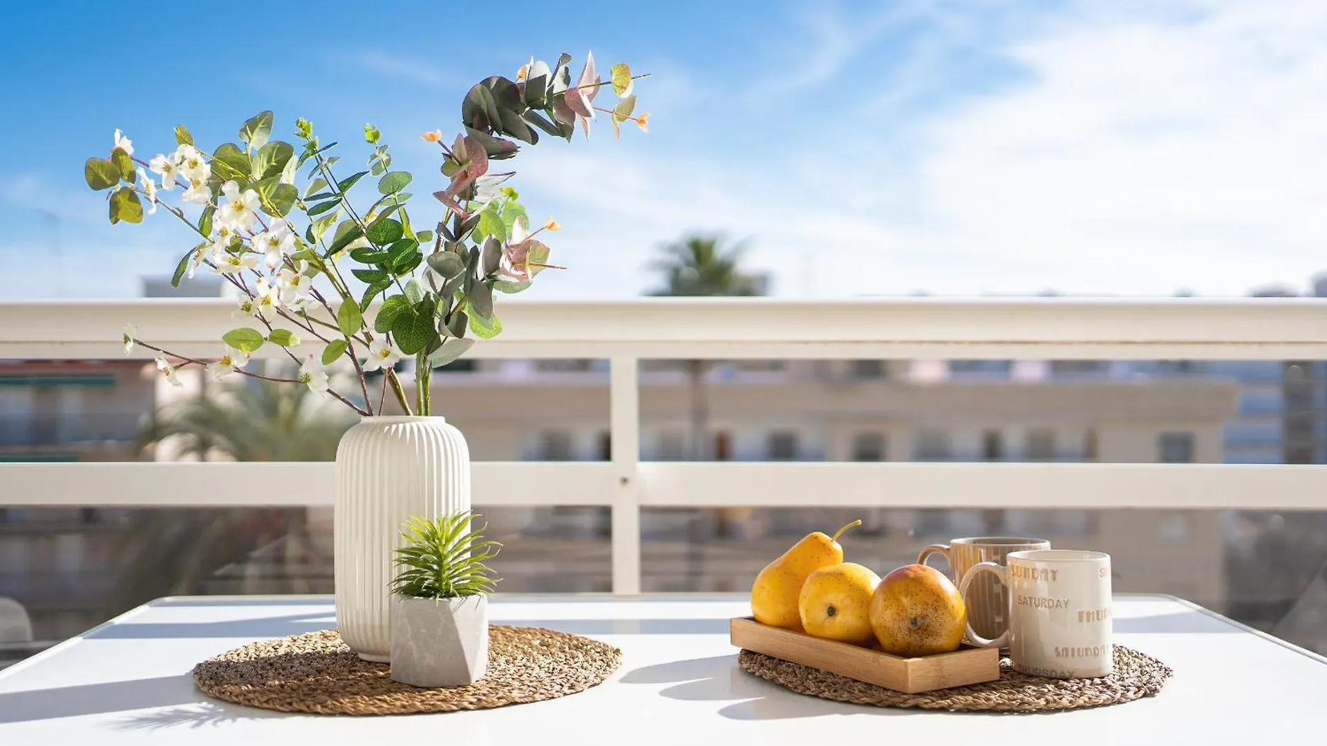 Aquamarina Apartments La Pineda